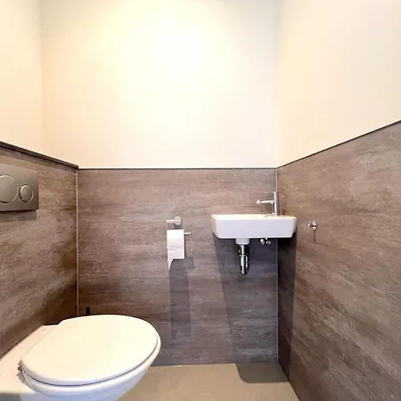 Apartment Waterkant Maasbommel